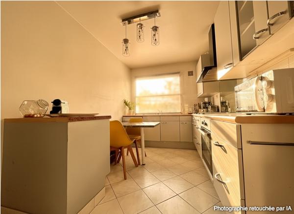 Monselet proche Camus beau T4 avec terrasse cave et parking