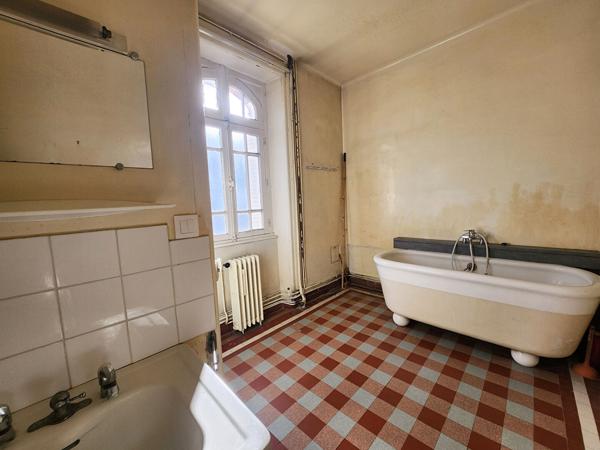 Maison 8 pièces – 191 m² environ à Rennes Jeanne D'Arc (ref : 22564)