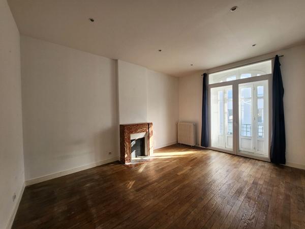 Maison 8 pièces – 191 m² environ à Rennes Jeanne D'Arc (ref : 22564)