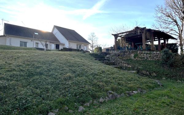 Maison à vendre    6 pièces •  Soissons-sur-Nacey