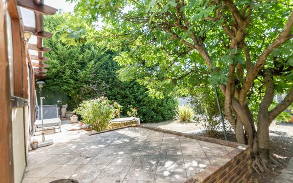 Maison Verrieres Le Buisson 6 pièce(s) 120.53 m2