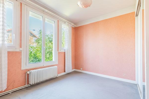 Maison Verrieres Le Buisson 6 pièce(s) 120.53 m2