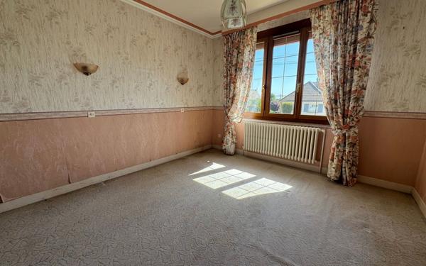 Maison à vendre    4 pièces • 100 m2 Saint-Just-en-Chaussée