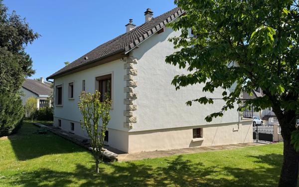 Maison à vendre    4 pièces • 100 m2 Saint-Just-en-Chaussée