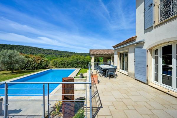Vente Maison de luxe Aix-en-Provence 7 Pièces 257 m²