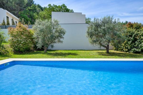 Vente Maison de luxe Aix-en-Provence 7 Pièces 257 m²