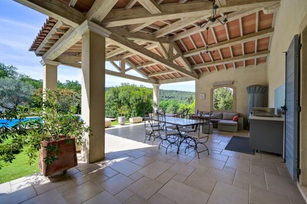Vente Maison de luxe Aix-en-Provence 7 Pièces 257 m²