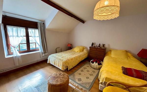Maison à vendre    7 pièces •  Étampes