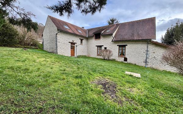 Maison à vendre    7 pièces •  Étampes