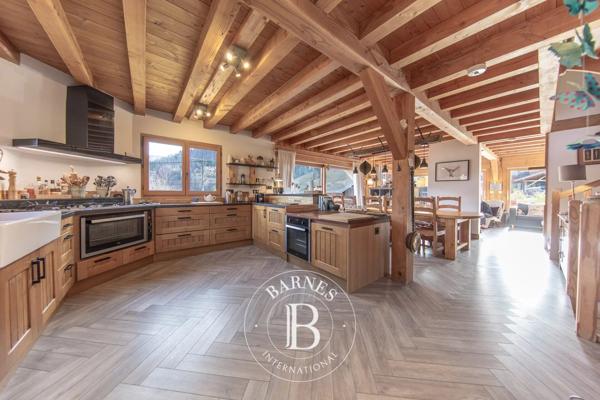 Morzine, Chalet 5 Chambres -  240 m² à vendre