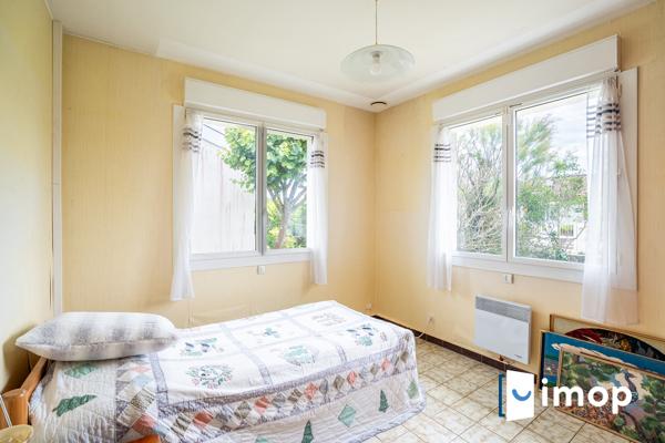 AMBARÈS-ET-LAGRAVE – MAISON DE PLAIN-PIED 112 m2 – 3 CHAMBRES – JARDIN – GARAGE
