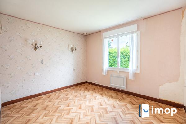 AMBARÈS-ET-LAGRAVE – MAISON DE PLAIN-PIED 112 m2 – 3 CHAMBRES – JARDIN – GARAGE