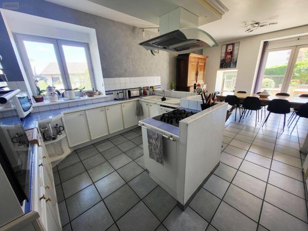 Maison restaurée à vendre à Ussel en Corrèze (19200), ref : UM 1281