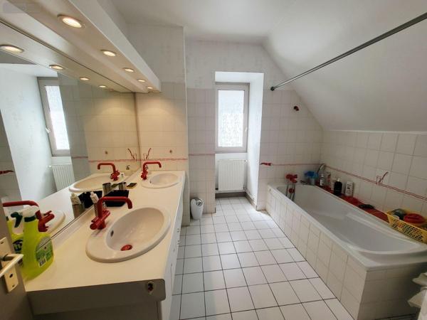 Maison restaurée à vendre à Ussel en Corrèze (19200), ref : UM 1281