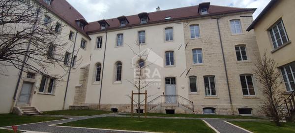 Appartement Dole T1 Bis, centre-ville , résidence "La Providence"