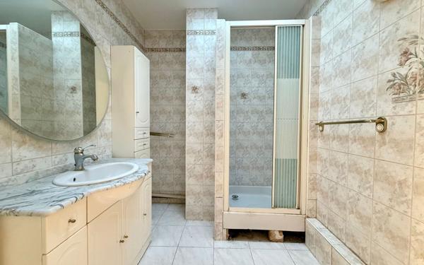 Maison à vendre    5 pièces • 92,47 m2 Villecresnes