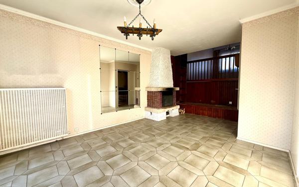 Maison à vendre    5 pièces • 92,47 m2 Villecresnes