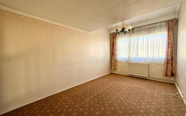 Maison à vendre    5 pièces • 92,47 m2 Villecresnes