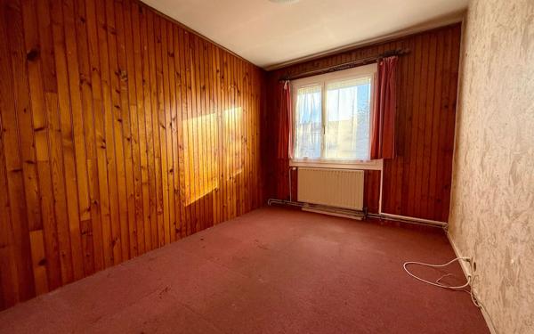 Maison à vendre    5 pièces • 92,47 m2 Villecresnes