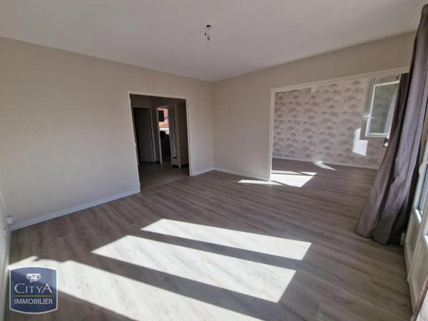 Appartement à louer 4 pièces 74.96m² Le Coteau (42120)