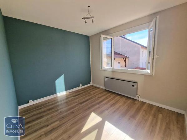 Appartement à louer 4 pièces 74.96m² Le Coteau (42120)