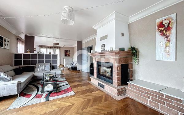 Maison à vendre    4 pièces • 148 m2 Ussac