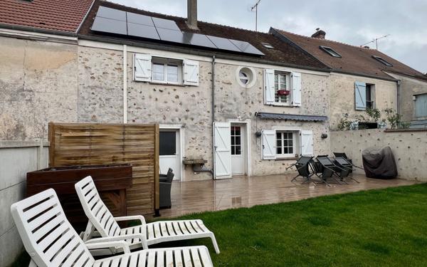 Maison à vendre    5 pièces • 112 m2 Mouroux