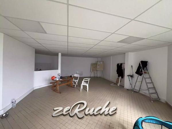 Bureau à vendre – Douvres-la-Délivrande (à 20 min de Caen)