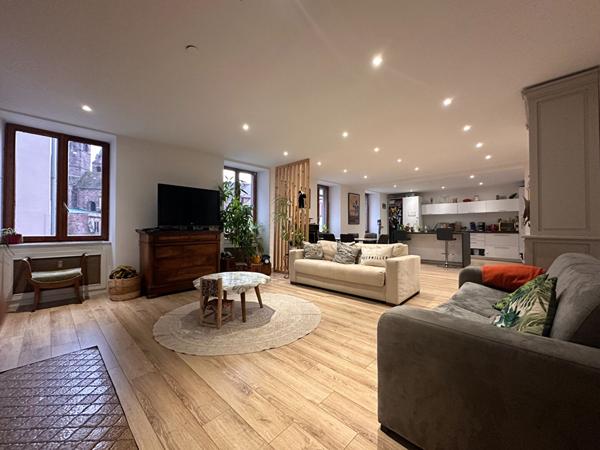 Appartement - 5 pièces - 131 m²