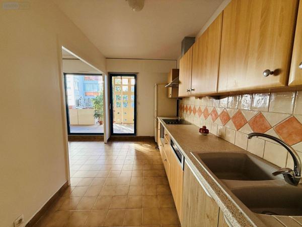 Appartement à vendre à Marseille 8e Arrondissement dans les Bouches-du-Rhône (13008), ref : 10521/30   
La Plage