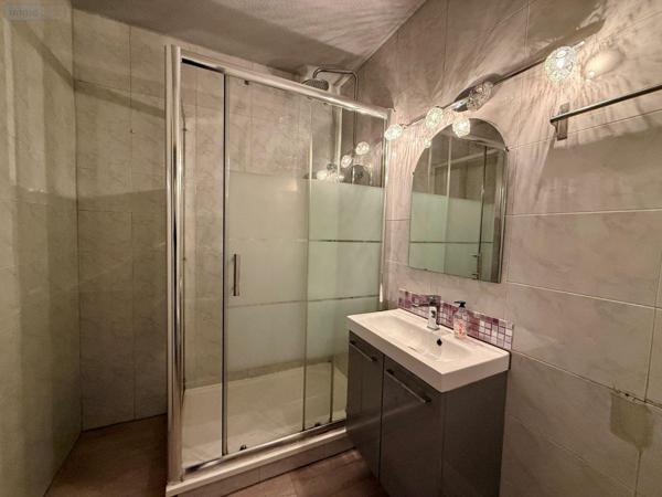 Appartement à vendre à Marseille 8e Arrondissement dans les Bouches-du-Rhône (13008), ref : 10521/30   
La Plage