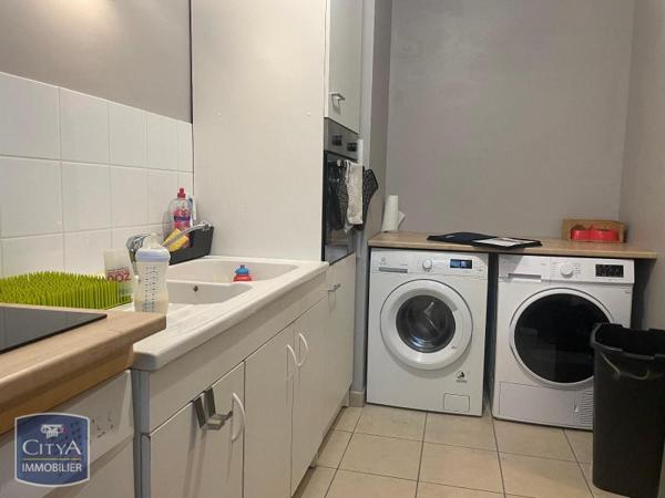 Maison à louer 4 pièces 81.86m²