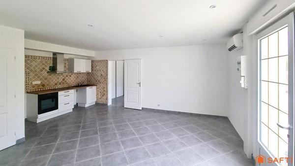 T3 Plain-pied, terrasse et cour privative au cœur de Meschers.