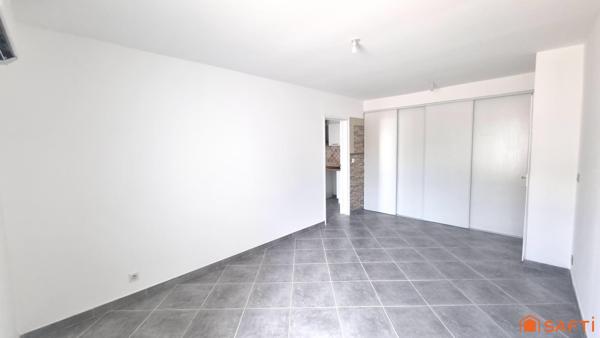 T3 Plain-pied, terrasse et cour privative au cœur de Meschers.