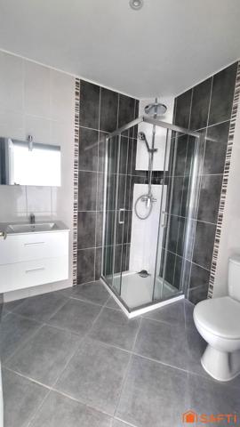 T3 Plain-pied, terrasse et cour privative au cœur de Meschers.