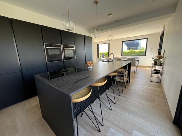 Maison à vendre |                                       Concarneau |                                        6 pièces  |  140 m²