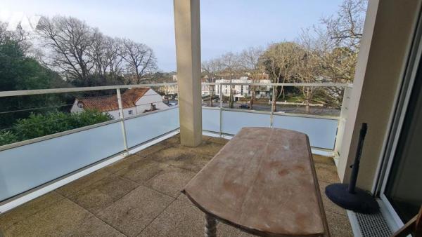 A VENDRE - SAINT-MARC-SUR-MER - Appartement lumineux de 2 chambres avec terrasse et parking sécurisé