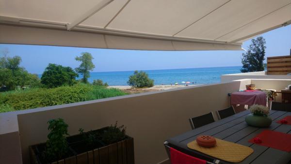 Appartement 3 Pièces avec Terrasse et Vue Mer à Bravone