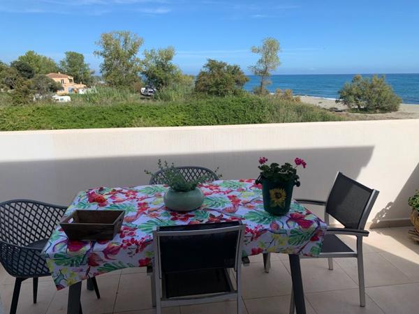 Appartement 3 Pièces avec Terrasse et Vue Mer à Bravone