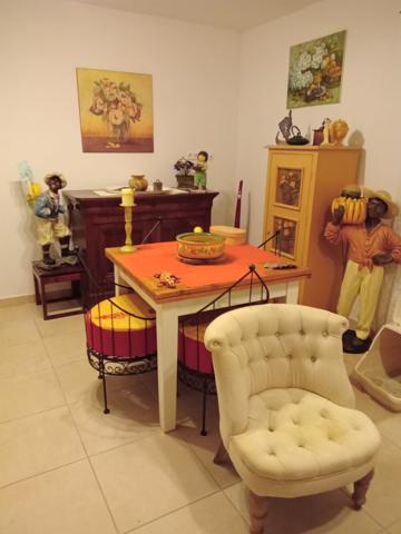 Appartement 3 Pièces avec Terrasse et Vue Mer à Bravone