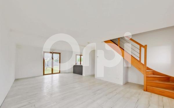 Maison à vendre    6 pièces • 108 m2 Pontarmé