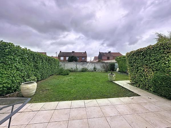 MAISON DE RESIDENCE SECTEUR RECHERCHÉ 3 CHAMBRES DOUBLE GARAGE