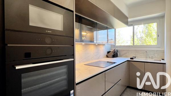 Appartement à vendre 3 pièces 70 m² Courbevoie