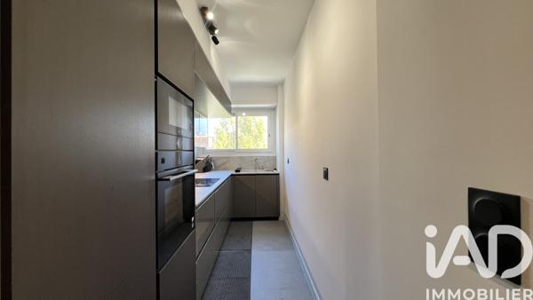 Appartement à vendre 3 pièces 70 m² Courbevoie