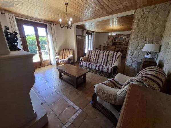 Achat - Maison Les Gonds 17100 4 pièces 108 m 2 3484 m 2