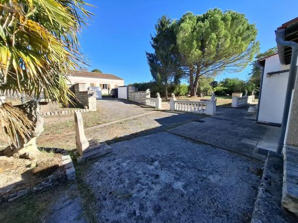 Achat - Maison Les Gonds 17100 4 pièces 108 m 2 3484 m 2