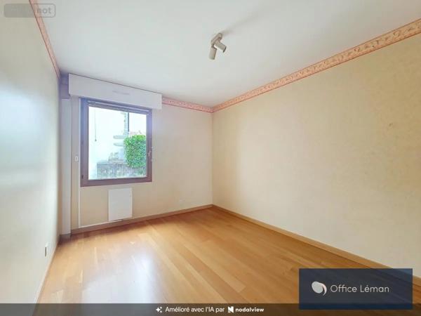 Achat - Appartement Ferney-Voltaire 01210 4 pièces 135 m 2