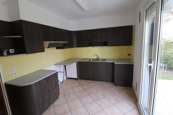 Maison à louer à Betton en Ille-et-Vilaine (35830), ref : 012-2578   
-10 km Nord de RENNES