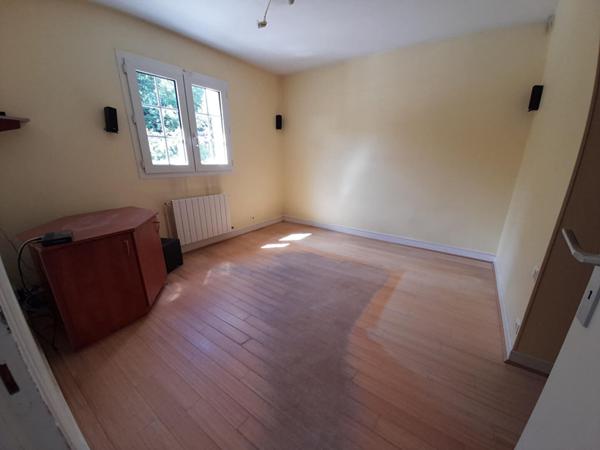 LIMITROPHE OISE , AXE CHAUNY - NOYON , RECHERCHÉ, PAVILLON GRAND VOLUME