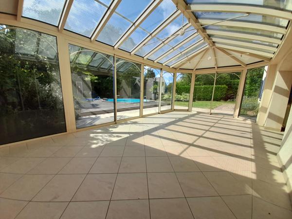 LIMITROPHE OISE , AXE CHAUNY - NOYON , RECHERCHÉ, PAVILLON GRAND VOLUME